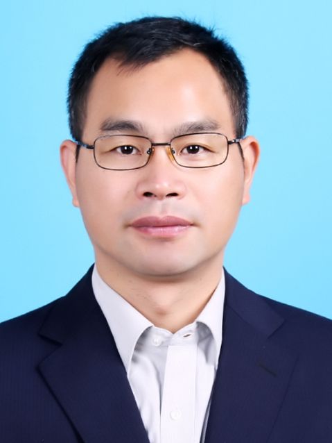 周克俊(浙江省江山市林業局黨委書記、局長) 周克俊(浙江省江山市林業局黨委書記、局長)