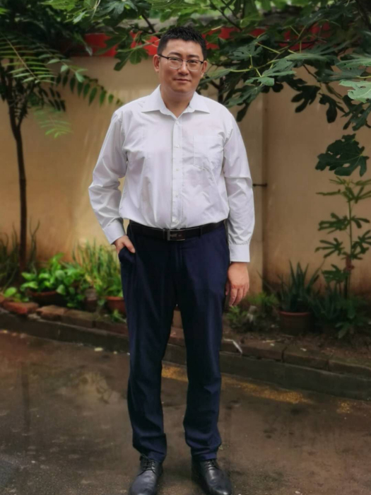 邵林(齊魯工業大學金融學院國際貿易系副教授) 邵林(齊魯工業大學金融學院國際貿易系副教授)