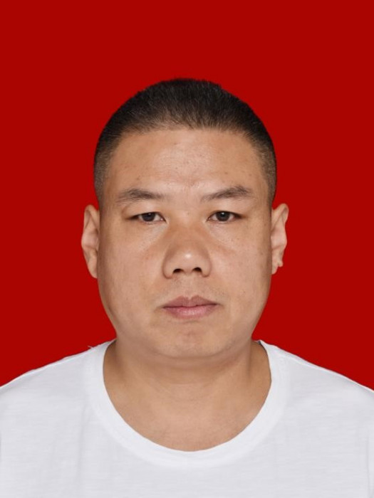 侯世明(山西省介休市審計局局務會議成員、三級主任科員) 侯世明(山西省介休市審計局局務會議成員、三級主任科員)