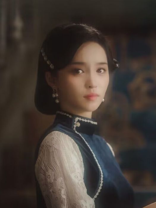 胡蝶(民國愛情劇《契約新娘》中的角色) 胡蝶(民國愛情劇《契約新娘》中的角色)