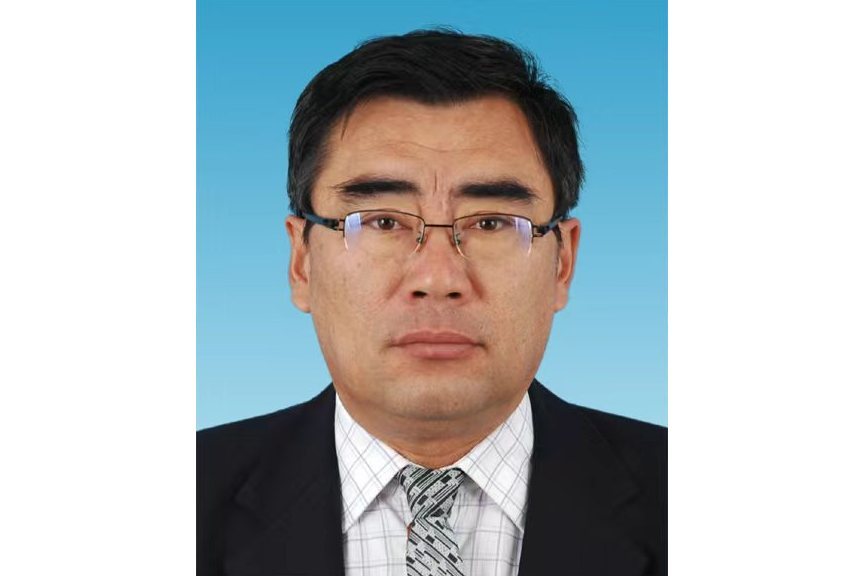 王堅(內蒙古自治區農牧廳原二級巡視員) 王堅(內蒙古自治區農牧廳原二級巡視員)