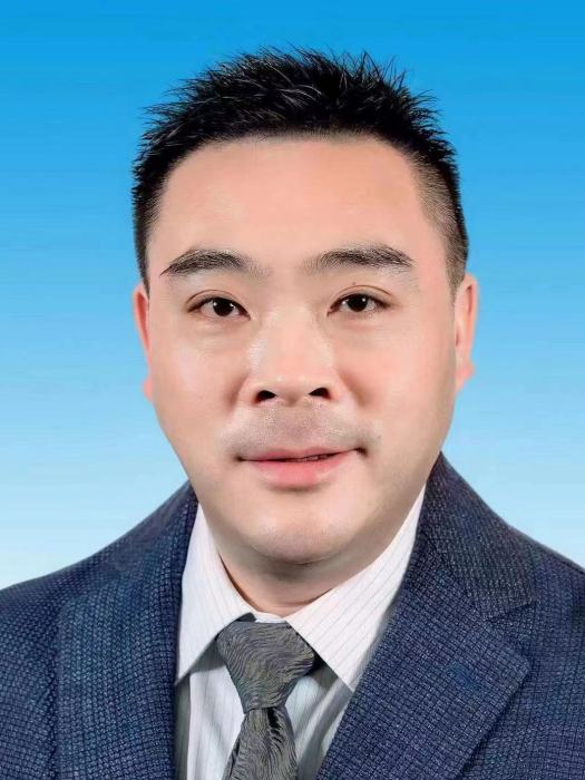 李先飛(西藏自治區拉薩經濟技術開發區管理委員會副主任)