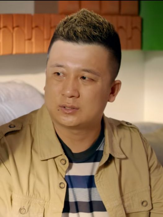 馮淵(網路電影《你好,老叔》中的角色) 馮淵(網路電影《你好,老叔》中的角色)