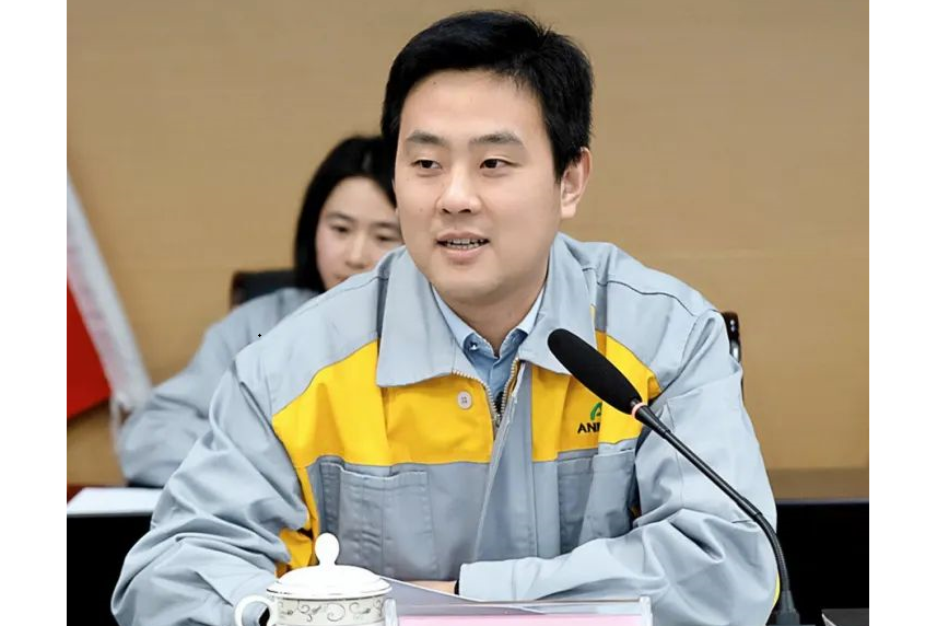 姚程(安納達董事長) 姚程(安納達董事長)