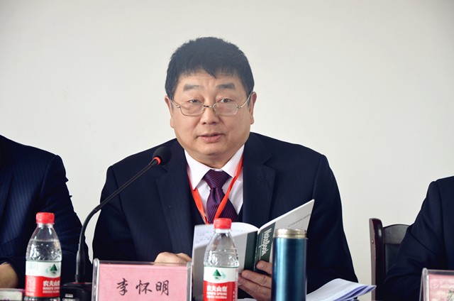 李懷明(大連理工大學管理與經濟學部副教授)