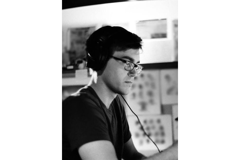 Garrett Lewis Garrett Lewis