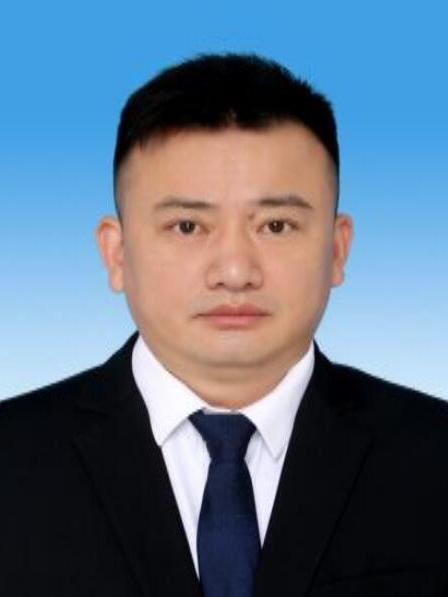 尹健(四川省綿陽市涪城區工業和信息化局黨組成員、副局長) 尹健(四川省綿陽市涪城區工業和信息化局黨組成員、副局長)