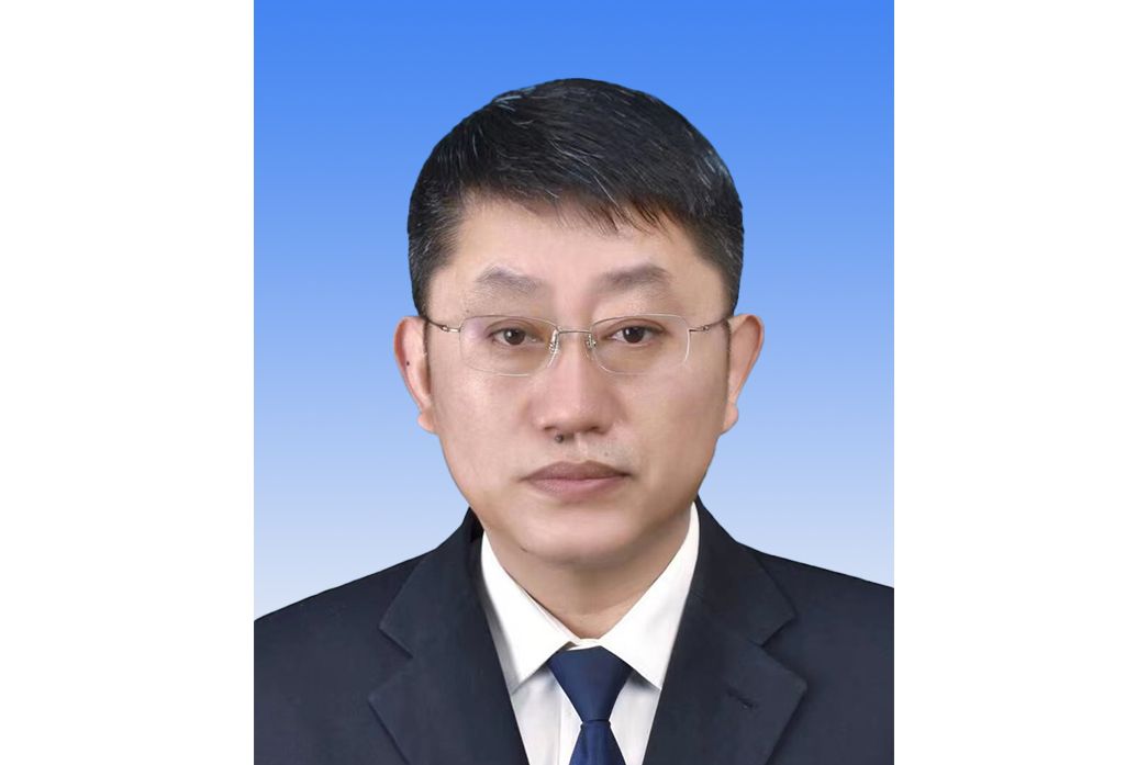 楊德華(阜新市教育局黨組成員、副局長) 楊德華(阜新市教育局黨組成員、副局長)