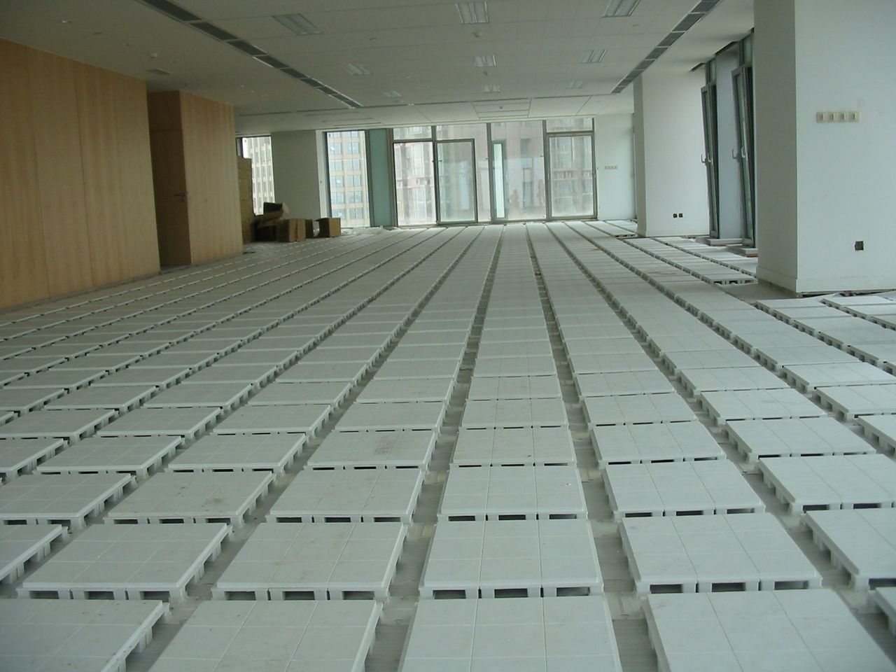 恆熙網路地板 塑膠地板 鋁合金地板