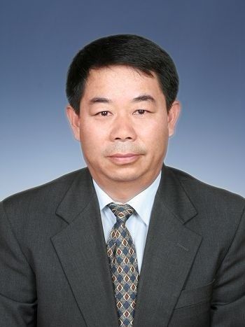 寸世成