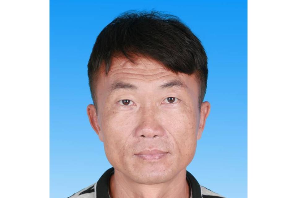 陳忠誠(三亞大東海經營管理有限公司救生部副經理) 陳忠誠(三亞大東海經營管理有限公司救生部副經理)