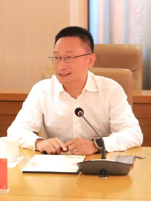 董濤(中國電信股份有限公司江蘇分公司黨委書記、總經理) 董濤(中國電信股份有限公司江蘇分公司黨委書記、總經理)