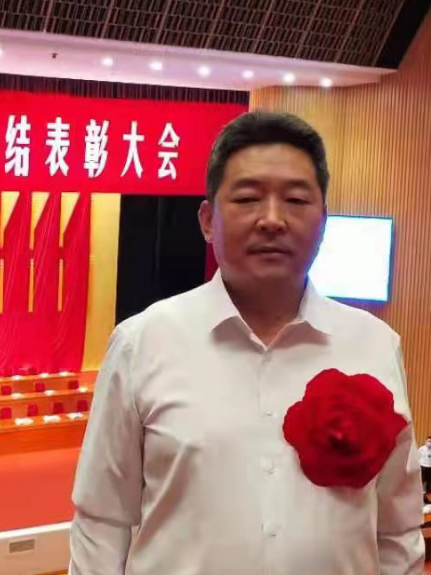 趙長松(駐馬店市固定資產投資審計中心技師) 趙長松(駐馬店市固定資產投資審計中心技師)