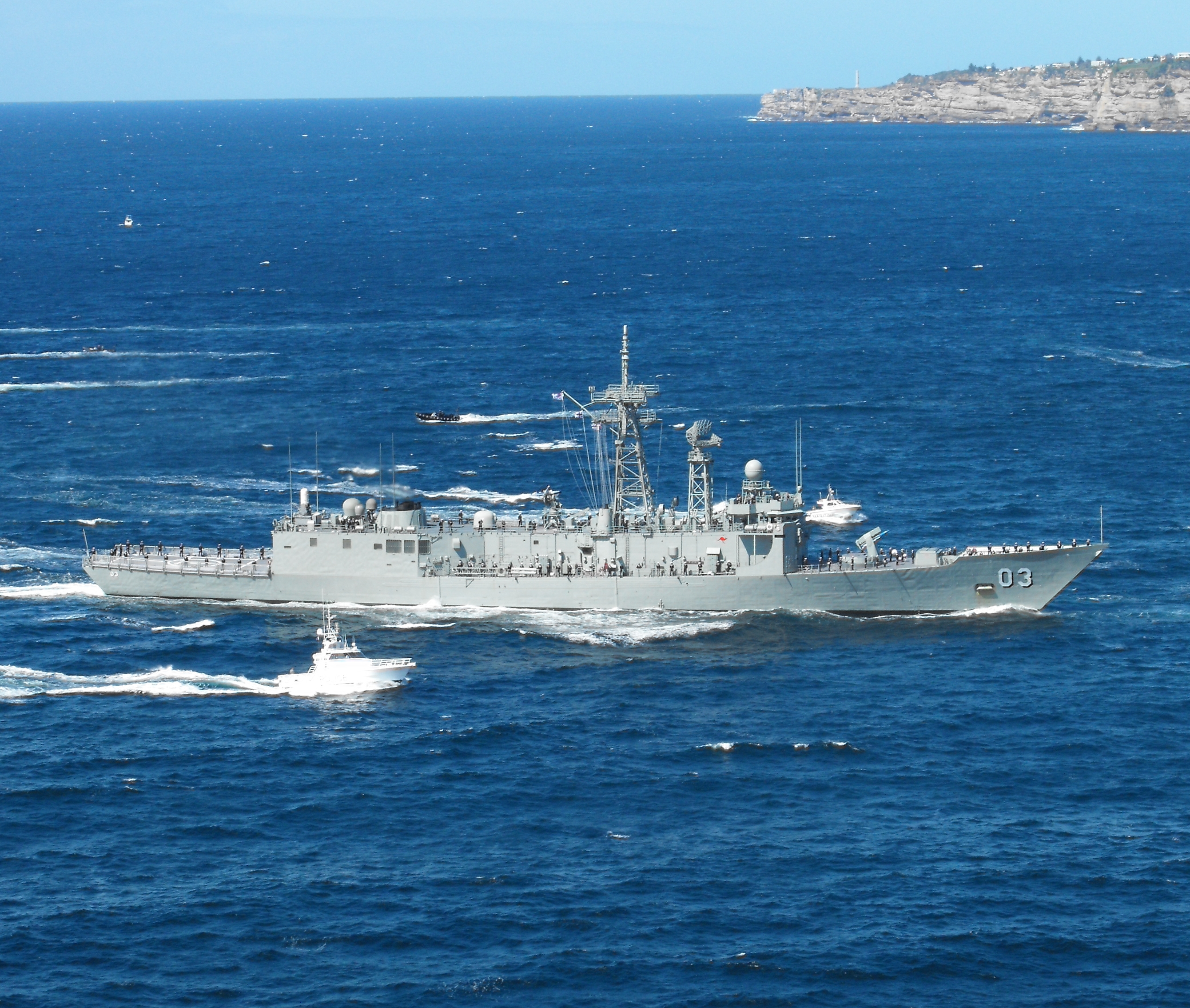 阿德萊德級護衛艦悉尼號