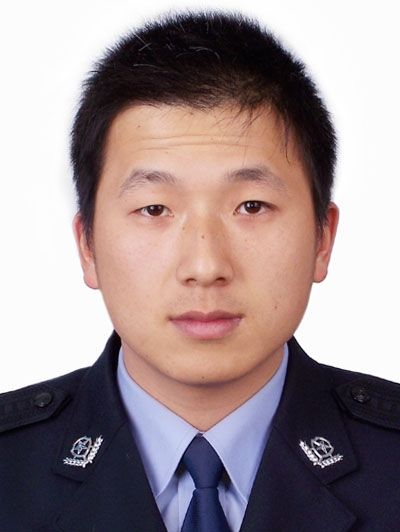 王文杰(浙江省寧波市寧海縣公安局黨委委員、躍龍派出所所長) 王文杰(浙江省寧波市寧海縣公安局黨委委員、躍龍派出所所長)