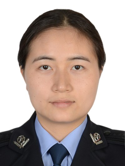 楊榕榕(雲南出入境邊防檢查總站瑞麗出入境邊防檢查站執勤二隊原三級警長) 楊榕榕(雲南出入境邊防檢查總站瑞麗出入境邊防檢查站執勤二隊原三級警長)