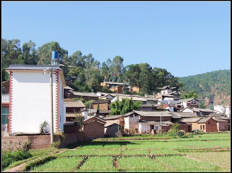 新邑村(雲南省昆明市安寧市太平鎮新邑村) 新邑村(雲南省昆明市安寧市太平鎮新邑村)