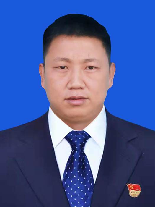 陳光華(貴州省黔南布依族苗族自治州三都水族自治縣水務局黨組成員、水政監察綜合行政執法大隊大隊長) 陳光華(貴州省黔南布依族苗族自治州三都水族自治縣水務局黨組成員、水政監察綜合行政執法大隊大隊長)