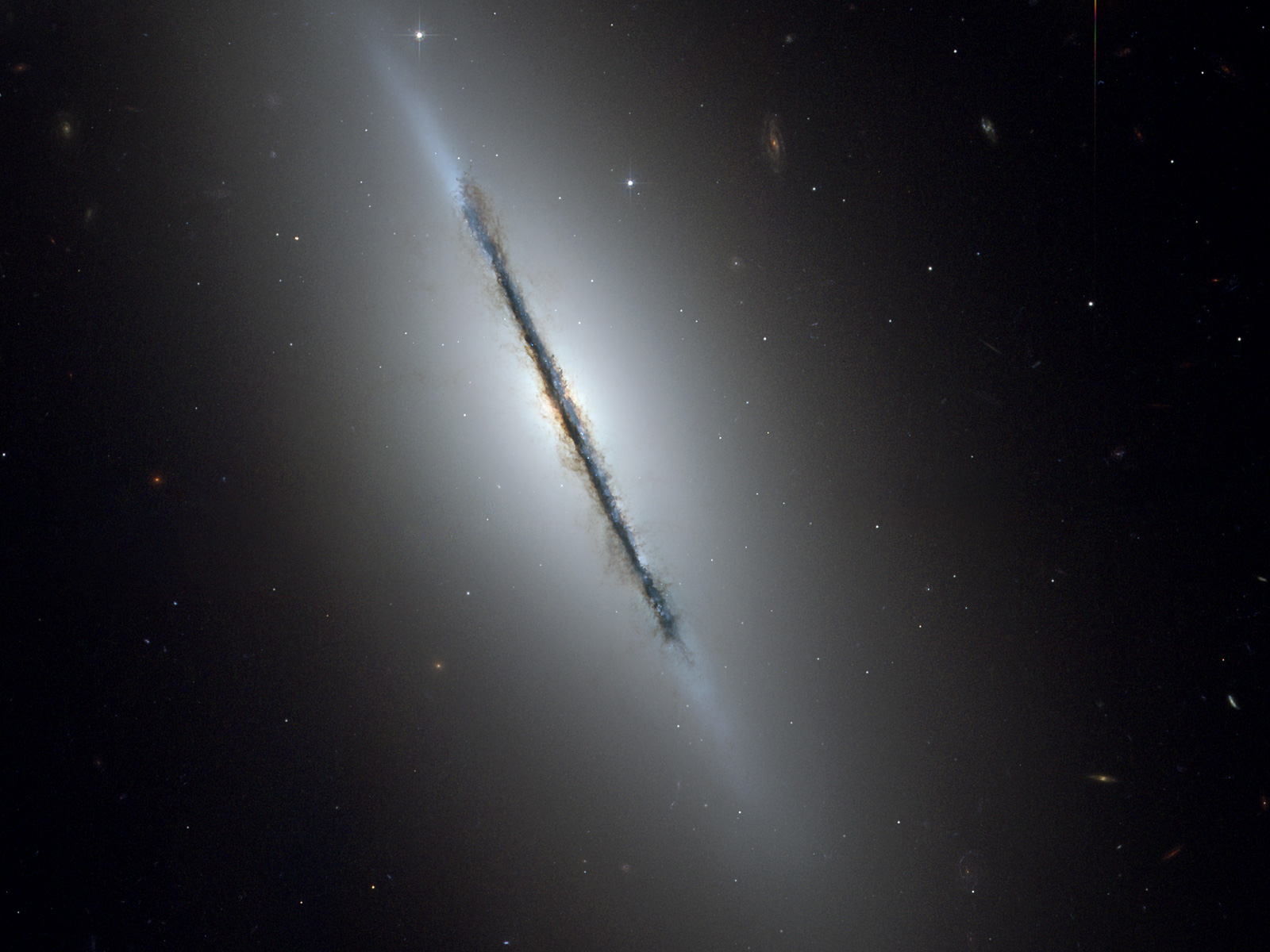 NGC 5866星系群