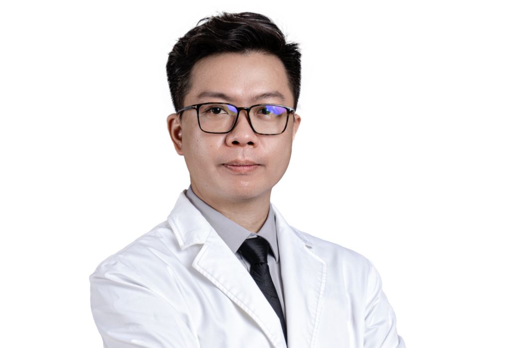 李任(重慶華美整形外科醫院醫生) 李任(重慶華美整形外科醫院醫生)