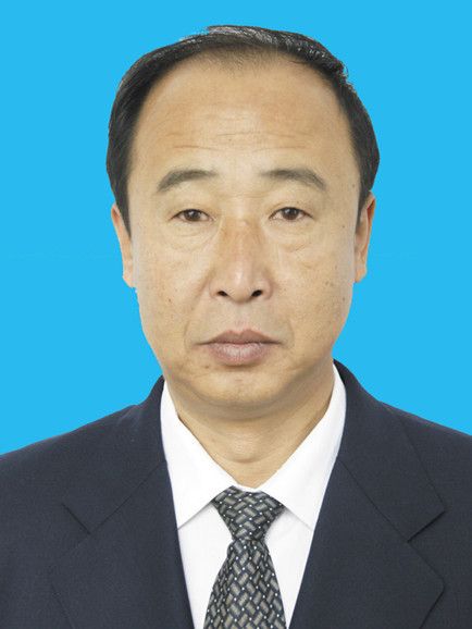 李健偉(遼寧省葫蘆島市興城市自然資源局黨組成員、副局長) 李健偉(遼寧省葫蘆島市興城市自然資源局黨組成員、副局長)