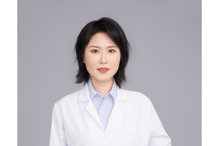 周穎(杭州好漾醫療美容診所執業醫師) 周穎(杭州好漾醫療美容診所執業醫師)