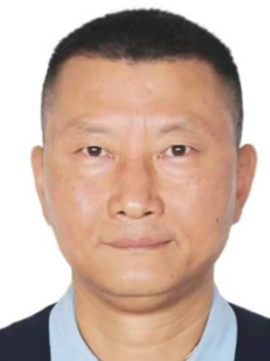 吳光輝(四川省彭州市政協黨組成員、副主席) 吳光輝(四川省彭州市政協黨組成員、副主席)