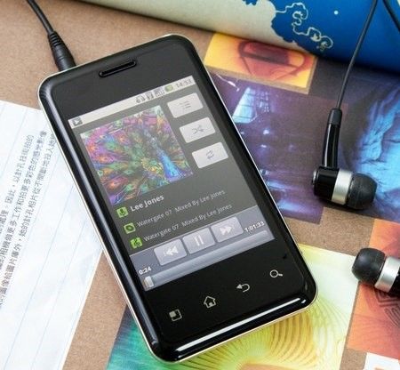 LG Optimus Chic LG Optimus Chic