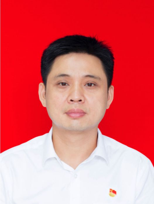 陳明(湖南省常德市武陵區住建局黨組書記、局長) 陳明(湖南省常德市武陵區住建局黨組書記、局長)