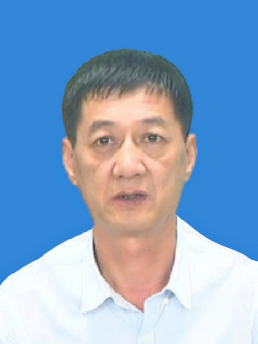 王錦成(孫吳縣城建處黨支部書記、主任)