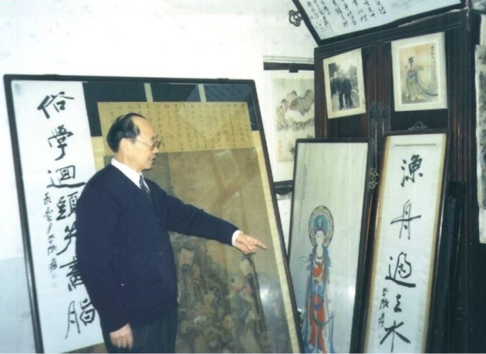 徐伯清 徐伯清