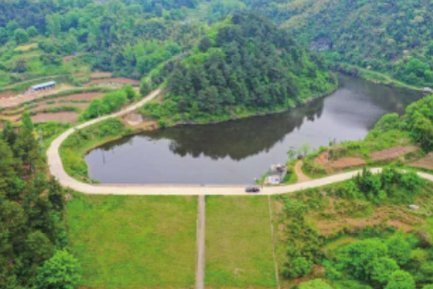 馮灣水庫(淮河流域潢河支流上的小(2)型水庫) 馮灣水庫(淮河流域潢河支流上的小(2)型水庫)