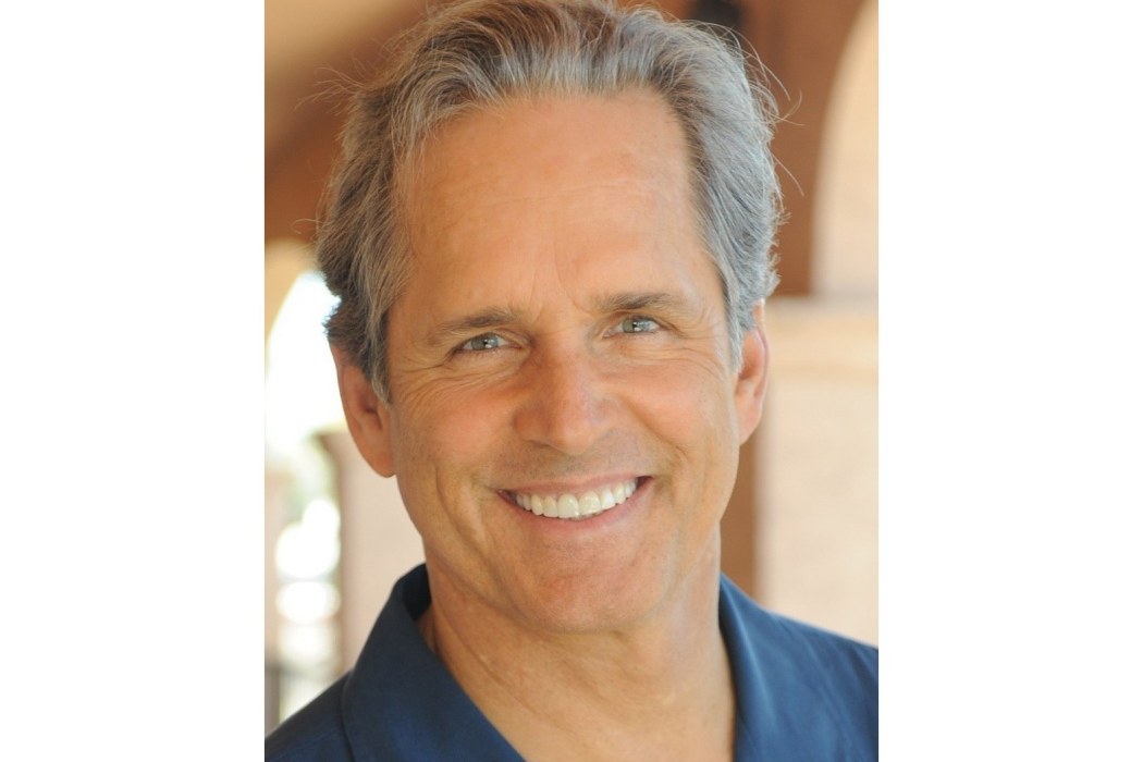 格雷戈里·哈里森(Gregory Harrison) 格雷戈里·哈里森(Gregory Harrison)