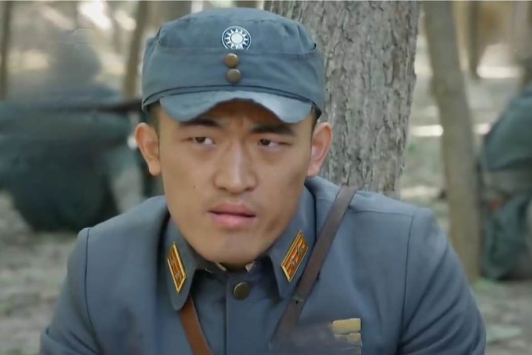 欒小三